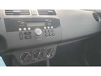 Suzuki swift 1.3 shogun 64-tz-zx - afbeelding 12 van  12