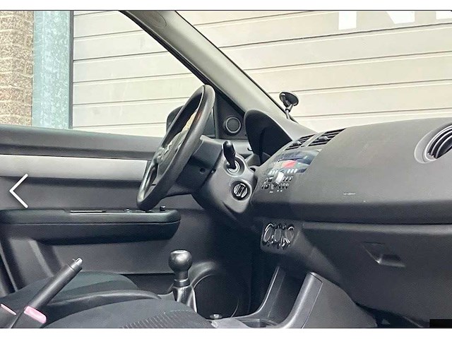 Suzuki swift 1.5 exclusive, 77-rv-fb - afbeelding 14 van  14