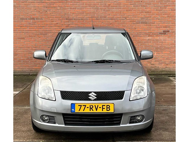 Suzuki swift 1.5 exclusive, 77-rv-fb - afbeelding 10 van  14
