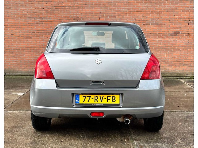Suzuki swift 1.5 exclusive, 77-rv-fb - afbeelding 11 van  14