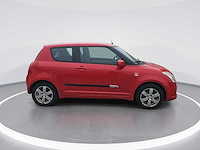 Suzuki swift 1.5 gls | 99-sv-lf - afbeelding 22 van  22