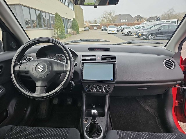 Suzuki swift 1.5 gls | 99-sv-lf - afbeelding 10 van  13