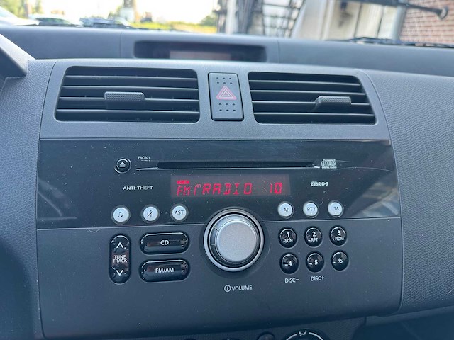 Suzuki swift 1.5 sport vvti exclusive 57-rj-sf - afbeelding 13 van  21