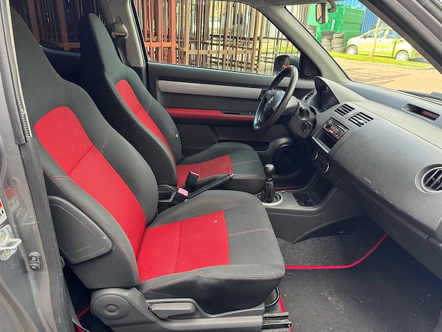 Suzuki swift 1.6 sport 8-khz-38 - afbeelding 4 van  18