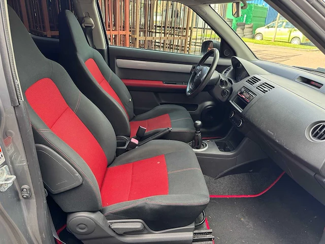 Suzuki swift 1.6 sport 8-khz-38 - afbeelding 4 van  22