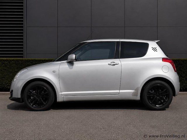 Suzuki swift sport 1.6 benzine - afbeelding 37 van  41