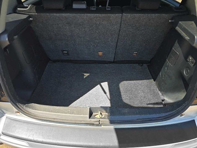 Suzuki sx4 1.6 shogun, 10-xn-rs - afbeelding 25 van  29