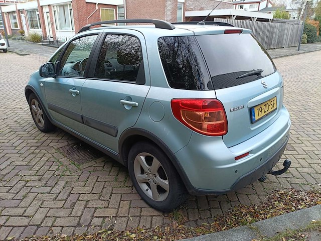 Suzuki sx4 1.6 shogun, 19-zd-sf - afbeelding 11 van  16