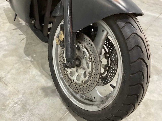 Suzuki tour gsx 600 f motorfiets - afbeelding 2 van  16