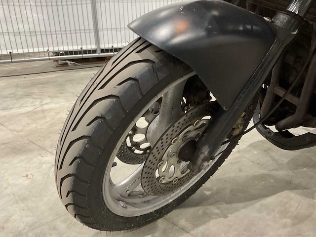 Suzuki tour gsx 600 f motorfiets - afbeelding 16 van  16