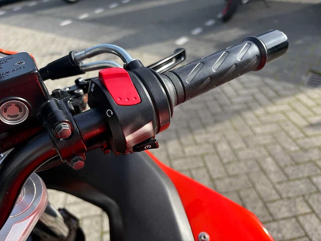 Suzuki tour gsx 650 f motorfiets - afbeelding 22 van  37