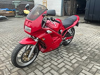 Suzuki tour motorfiets