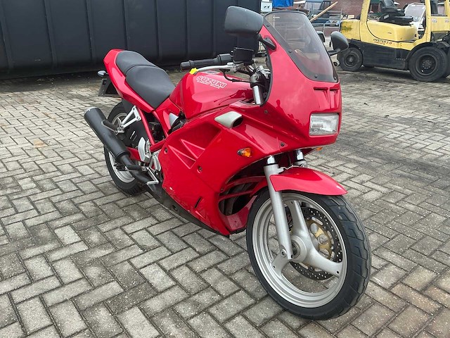 Suzuki tour motorfiets - afbeelding 9 van  16