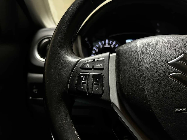 Suzuki vitara 1.0 boosterjet comfort 110pk 2019, ksg-37-g - afbeelding 15 van  49