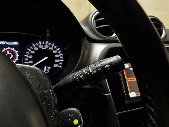 Suzuki vitara 1.0 boosterjet comfort 110pk 2019, ksg-37-g - afbeelding 19 van  49
