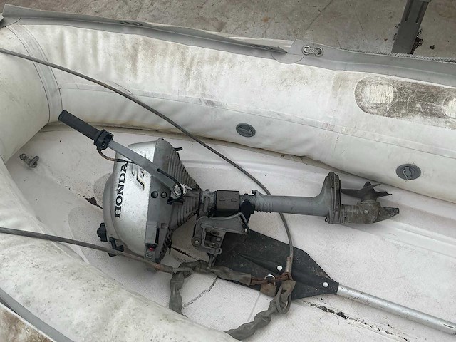 Suzumar mx-310 rib boot met buitenboordmotor - afbeelding 3 van  6