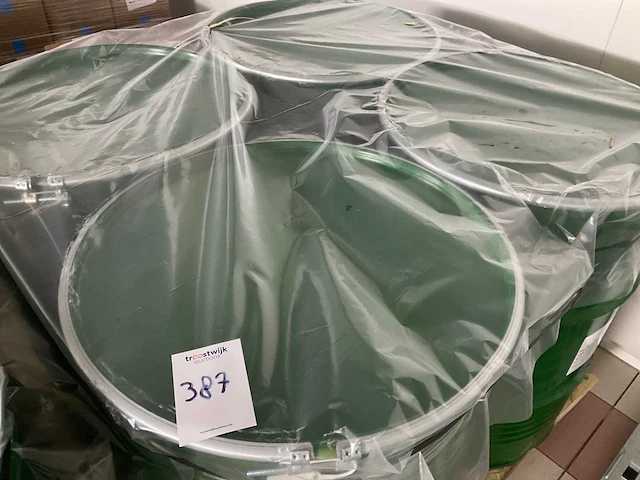 Svz zure kersen puree 200kg (4x) - afbeelding 1 van  2