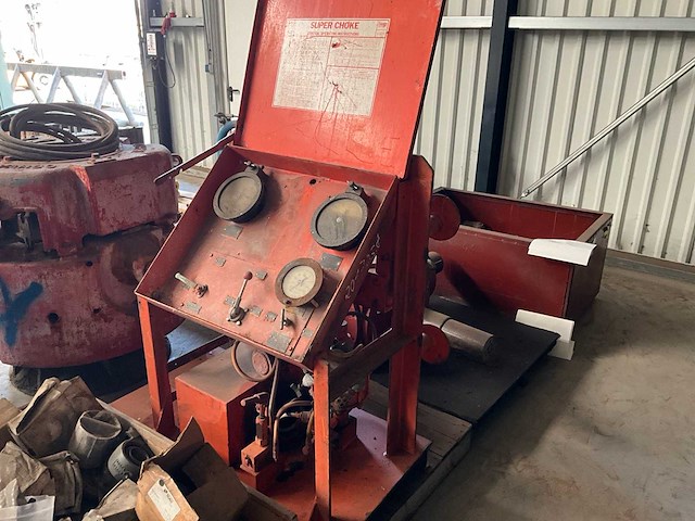 Swaco super choke bedieningsconsole / testpaneel voor regelbare choke - afbeelding 1 van  5