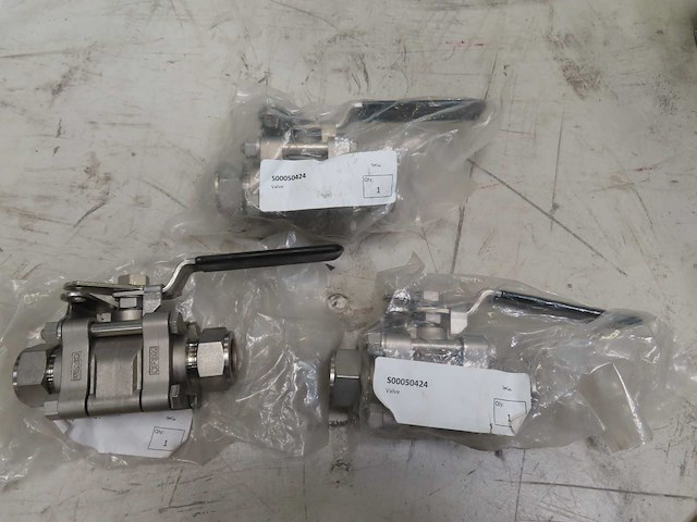 Swagelok - ss-65ts16-jl - kogelkraan (3x) - afbeelding 1 van  5