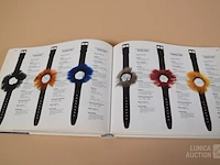 Swatch catalogus - afbeelding 3 van  12