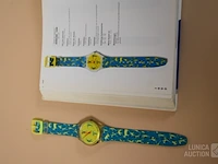 Swatch catalogus - afbeelding 12 van  12