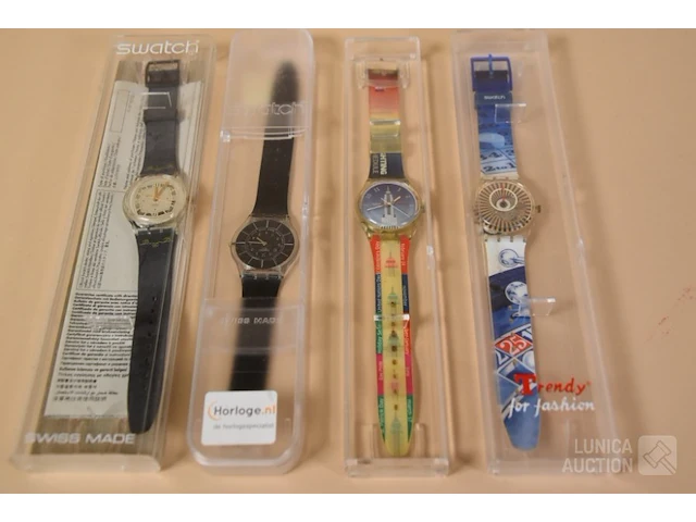 Swatch horloges - afbeelding 1 van  7