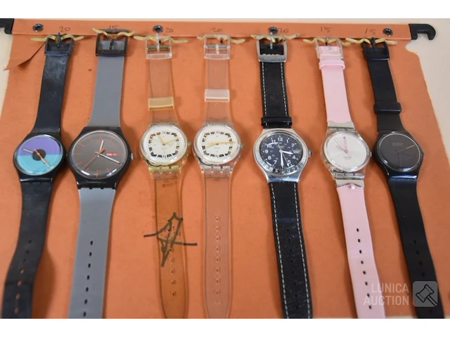 Swatch horloges - afbeelding 1 van  4