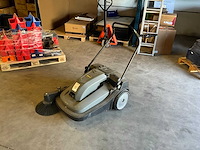 Swedic elektrische veegmachine - afbeelding 1 van  9