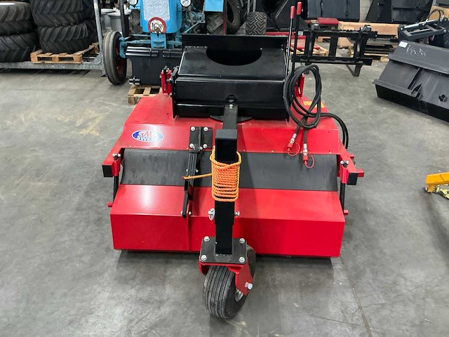 Sweep harv600 schäffer hydrauliche straatveegmachine ongebruikt - afbeelding 11 van  18