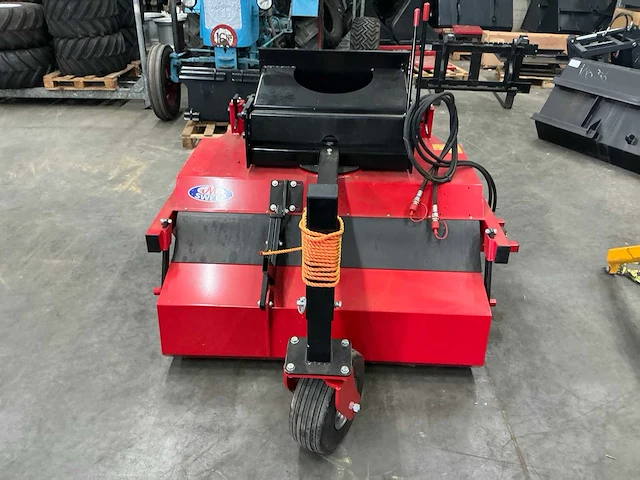 Sweep harv600 schäffer hydrauliche straatveegmachine ongebruikt - afbeelding 11 van  18