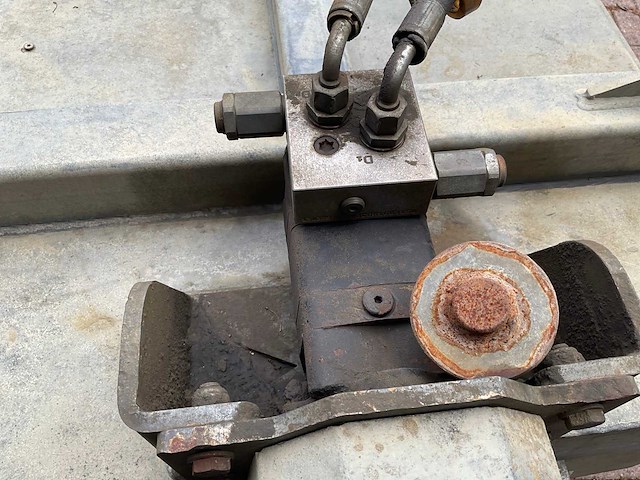 Sweep pro 800 straatveegmachine - afbeelding 5 van  8