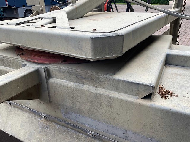 Sweep pro 800 straatveegmachine - afbeelding 6 van  8