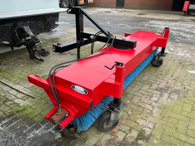 Sweep straatveegmachine - afbeelding 3 van  8