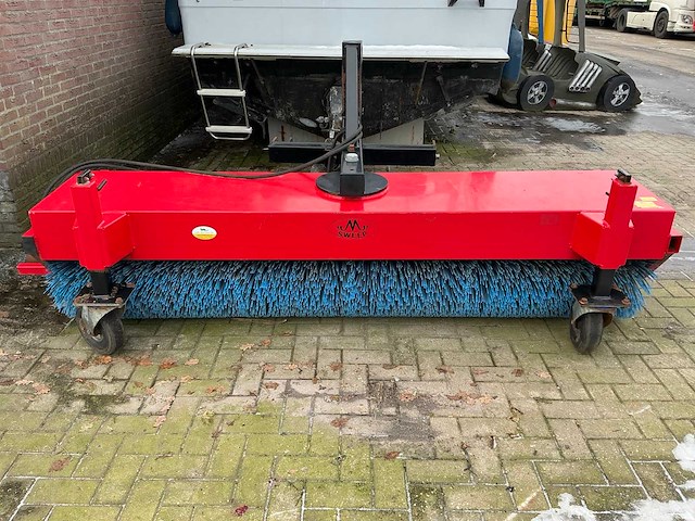 Sweep straatveegmachine - afbeelding 2 van  8