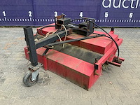 Sweep veegmachine vorkheftruck - afbeelding 4 van  7