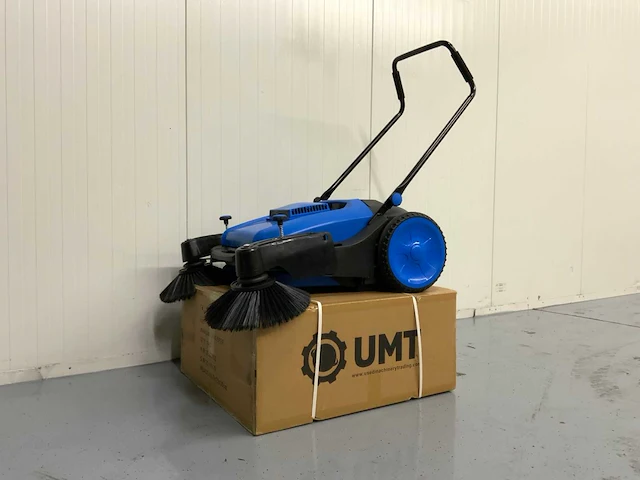 Sweeper en industriële stofzuiger nat/droogstofzuiger 100l 3600w 3 motoren - afbeelding 15 van  38