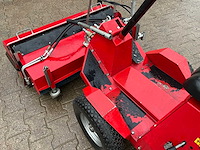 Sweeper twister zelfrijdende veegmachine - afbeelding 2 van  11