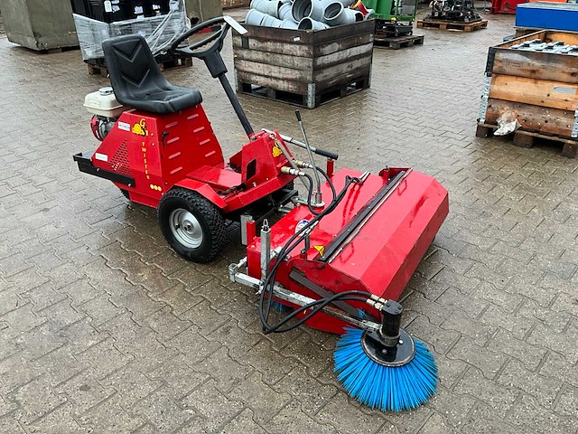 Sweeper twister zelfrijdende veegmachine - afbeelding 4 van  11