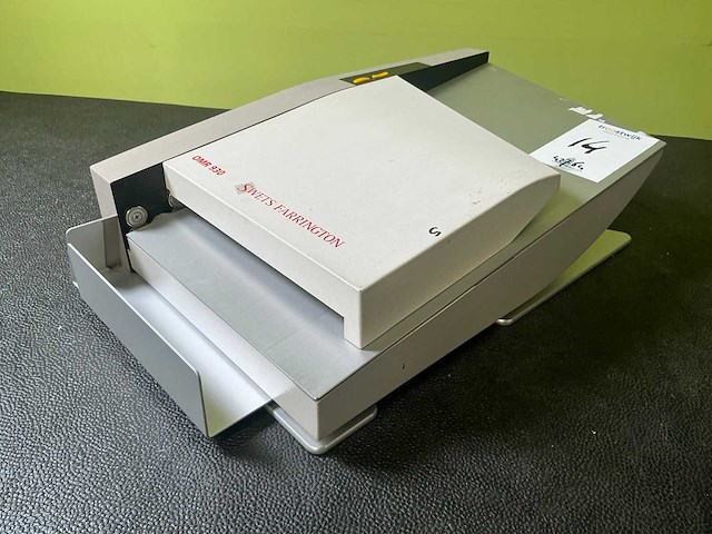Swets farrington omr 930 optische markeringlezer - afbeelding 1 van  5