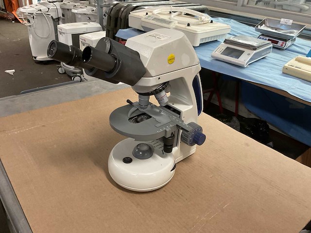 Swift microscope - afbeelding 1 van  5