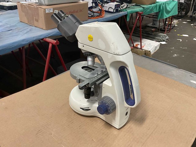 Swift microscope - afbeelding 5 van  5
