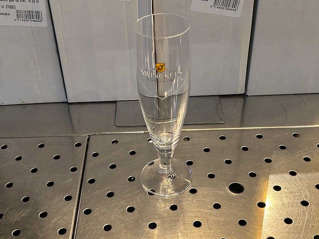 Swinckels - 20 cl - doos met bierglazen (6pcs) (7x) - afbeelding 3 van  4