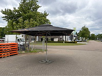 Swinckels parasols 4x4 meter (3x) - afbeelding 1 van  2