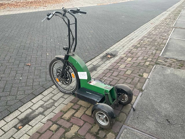 Swingtrike e-scooter - afbeelding 9 van  15