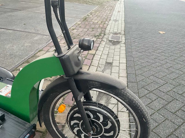 Swingtrike e-scooter - afbeelding 15 van  15