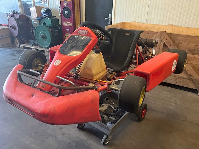 Swiss hutless wedstrijd kart 125cc - afbeelding 1 van  11