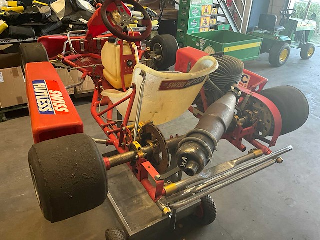 Swiss hutless wedstrijd kart 125cc - afbeelding 6 van  10