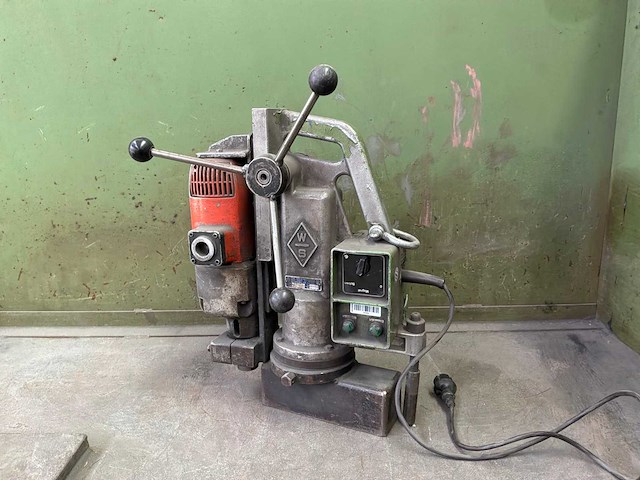 Swiss-magnet sem 32 magneetboormachine - afbeelding 1 van  11