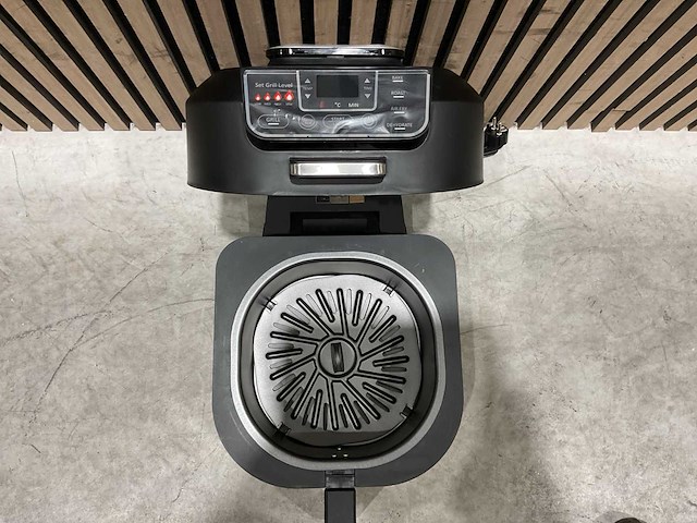 Swiss pro+ air fryer & air grill keukenmachine - afbeelding 2 van  12