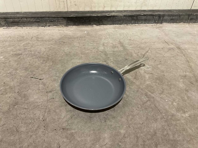 Swiss pro+ green ceramic frying pan keukengerei - afbeelding 3 van  5